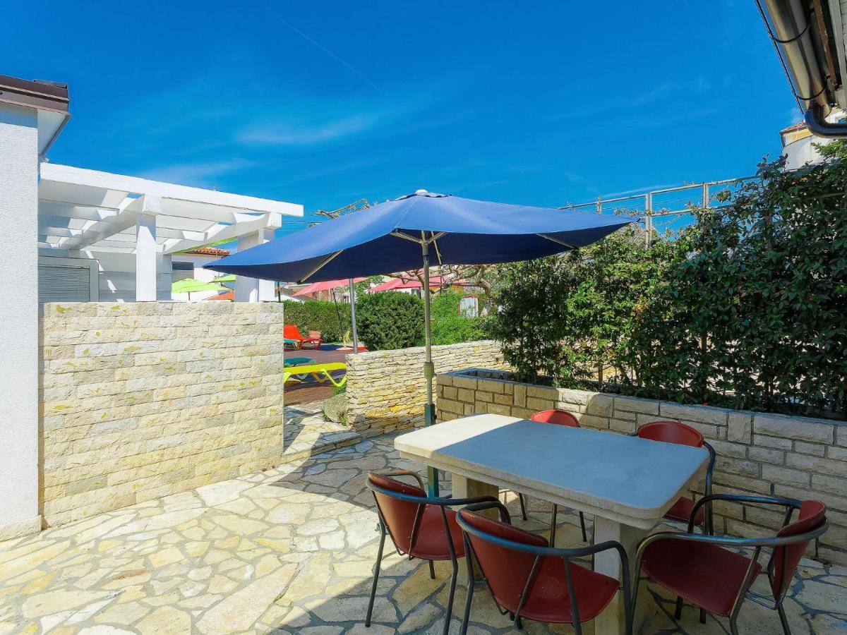 Apartment Nika-5 By Interhome Umag Ngoại thất bức ảnh